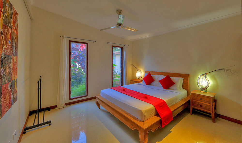 Tropicana Lagoon Apartments Port Vila Buitenkant foto