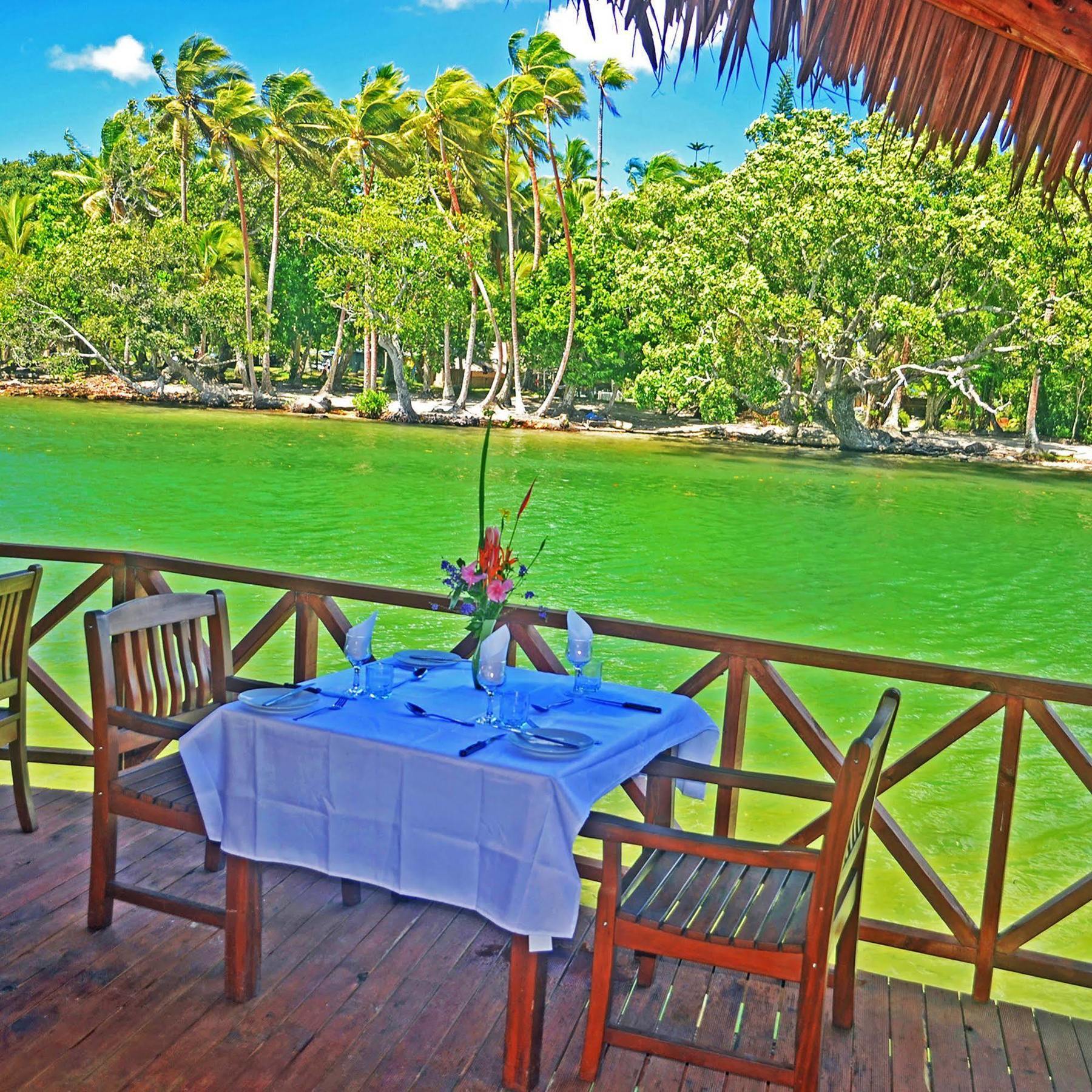 Tropicana Lagoon Apartments Port Vila Buitenkant foto